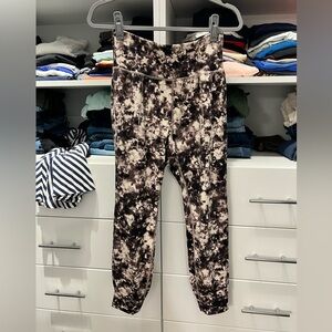 Athleta joggers size small